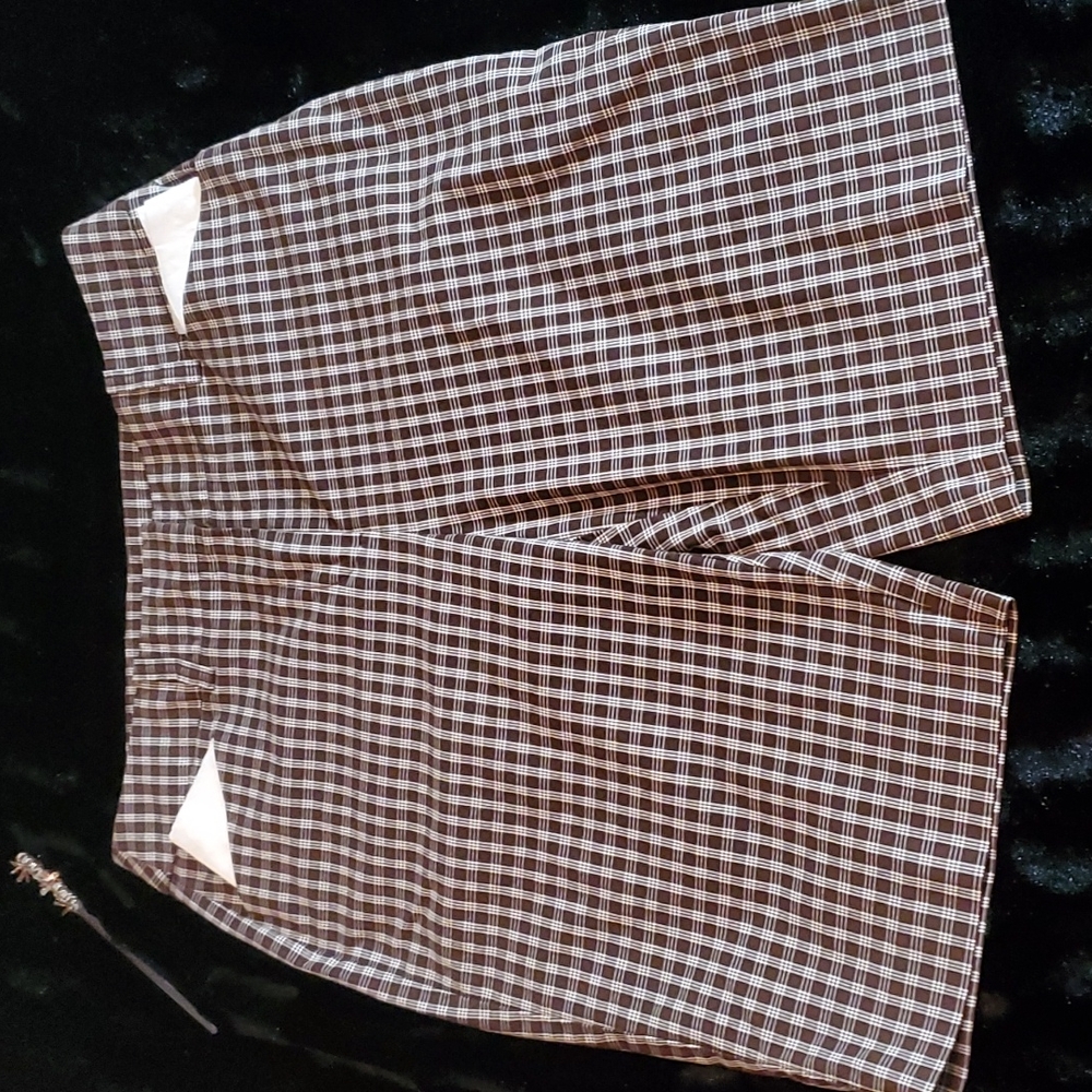 JONES NEW YORK Sport Women's Brown/White Checkered Plaid Bermuda Shorts-Sz 8